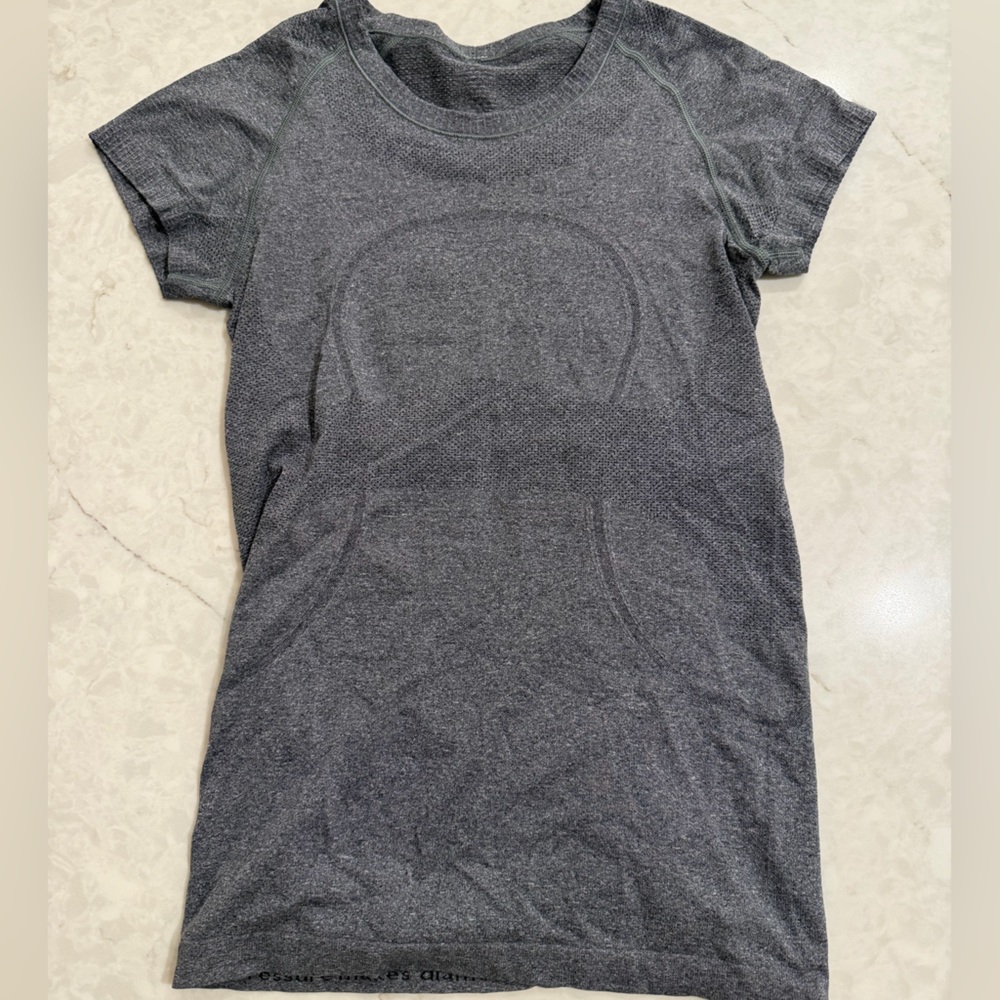 Lululemon Swiftly Tech Short Sleeve